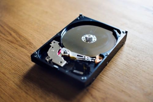 internal view of hard drive used in servers and home computers